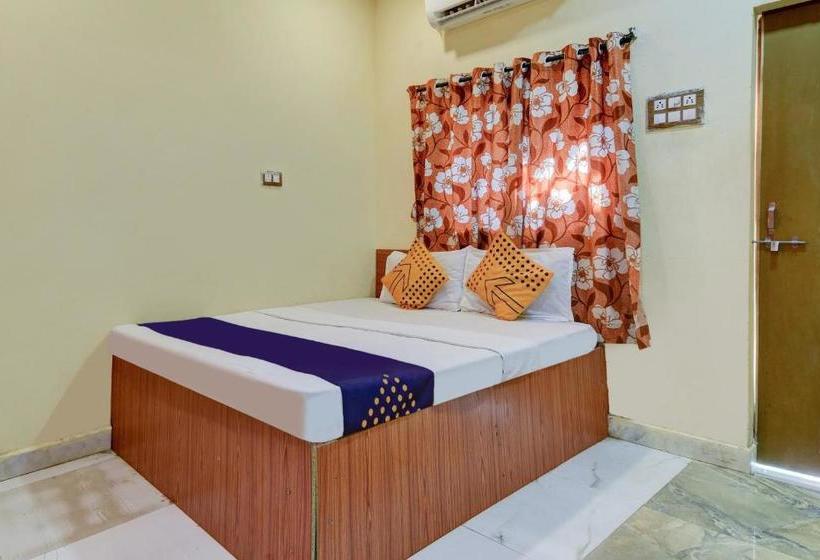 호텔 Spot On 76306 New Bor Tiger Resort