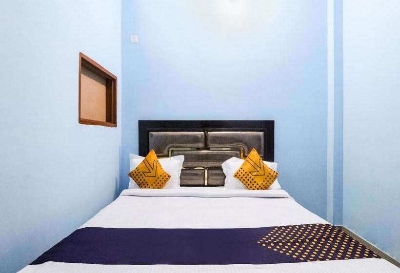 Hotel Spot On 76550 Golden Light