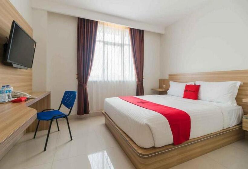 فندق Villa Kampoeng City Pacet Mitra Reddoorz