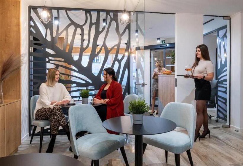 Minaret Residence & Relax Pécs