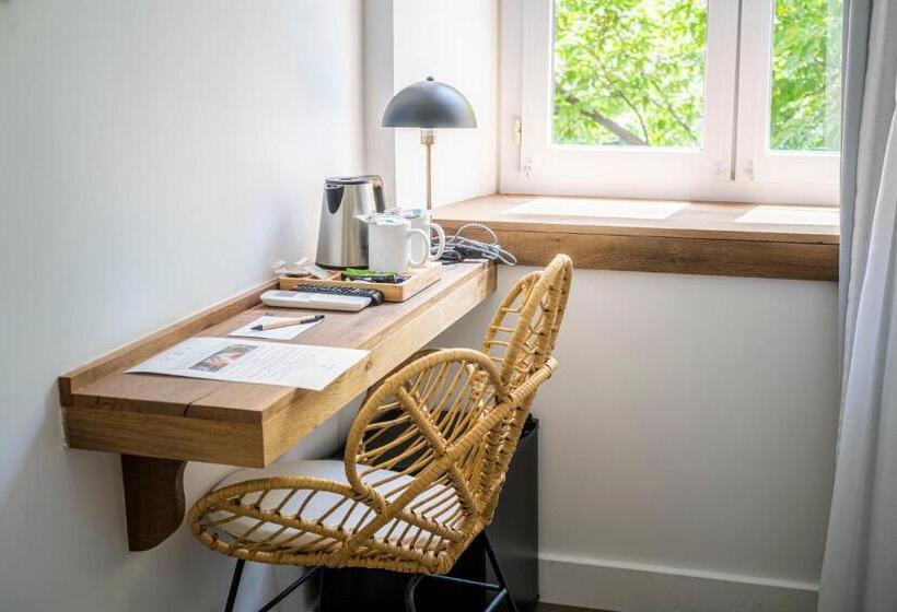 Monsieur Miot Concept Hotel   Bastia Centre