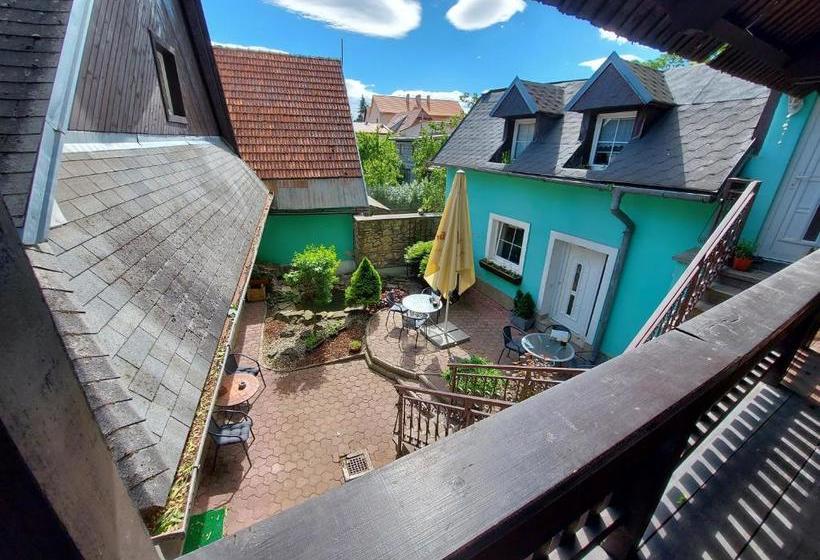 بنسيون Na Hradbách