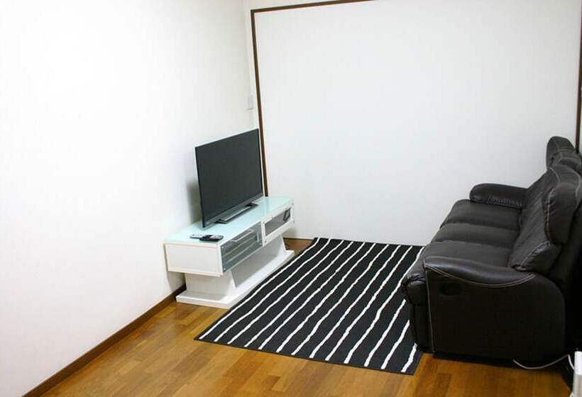 پانسیون Retro