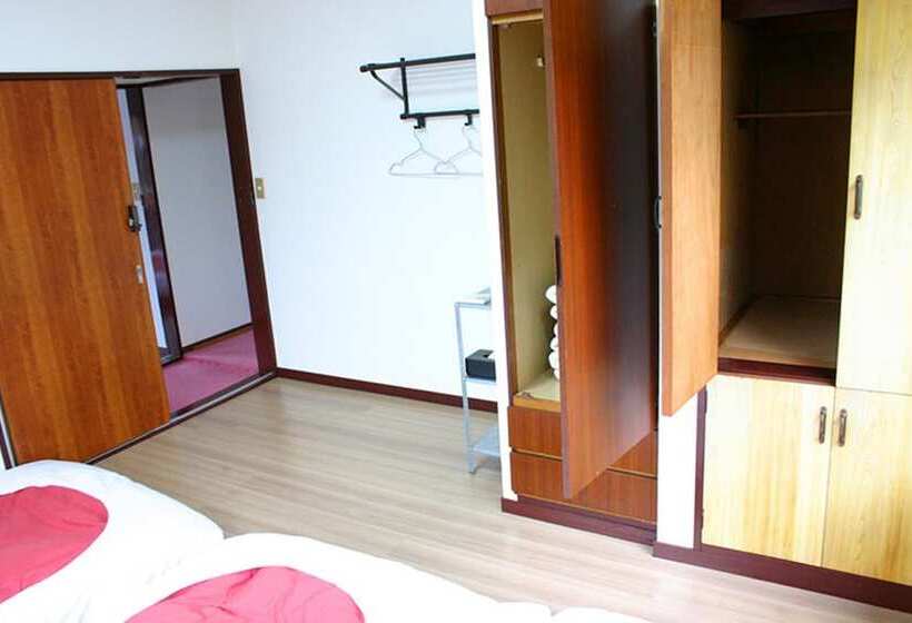 پانسیون Retro