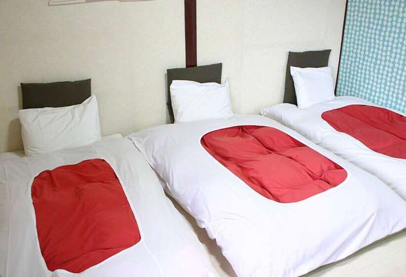 پانسیون Retro