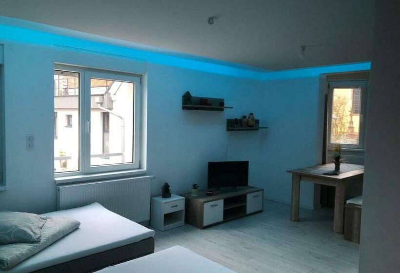 بنسيون Appartement Willa Chez Willi