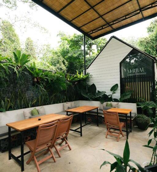 The Jungle Hostel Canggu