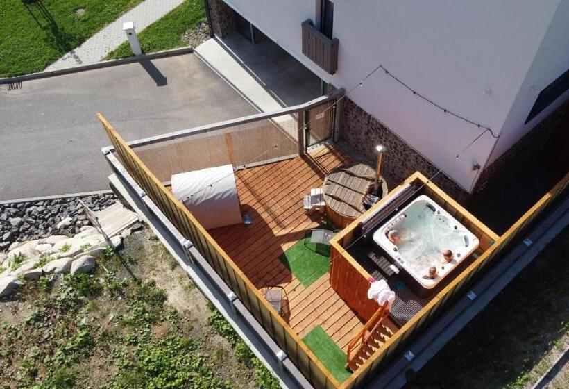 Apartmány Tri Sestry   Real Ski In Ski Out