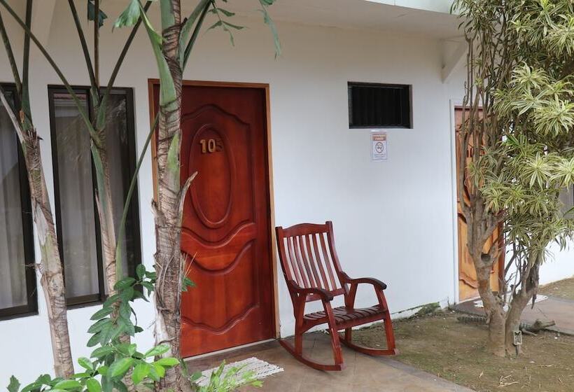 فندق صغير Arenal Poshpacker