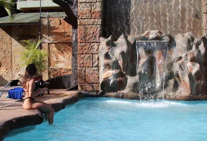 فندق صغير Arenal Poshpacker