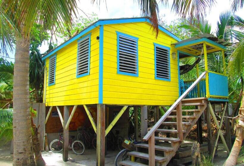 הוסטל Colinda Cabanas