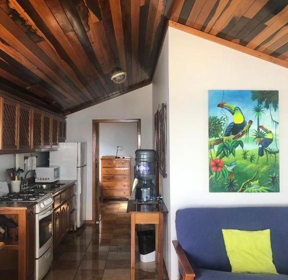 הוסטל Colinda Cabanas