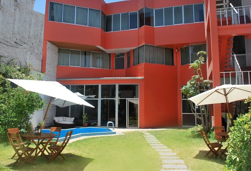 هتل Boutique La Plazuela