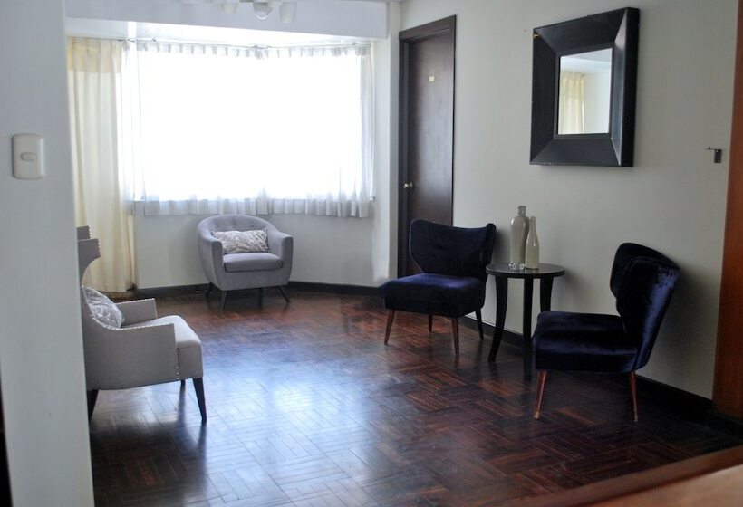 هتل Boutique La Plazuela