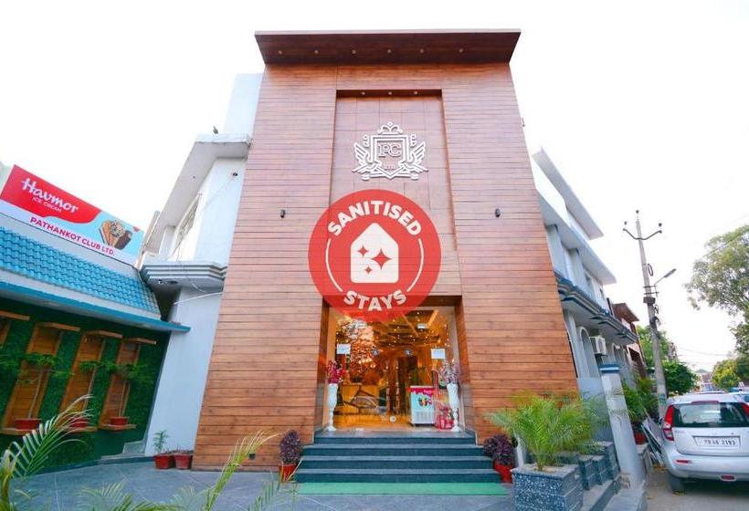 Отель Vaccinated Staff Capital O 38623 Pathankot Club