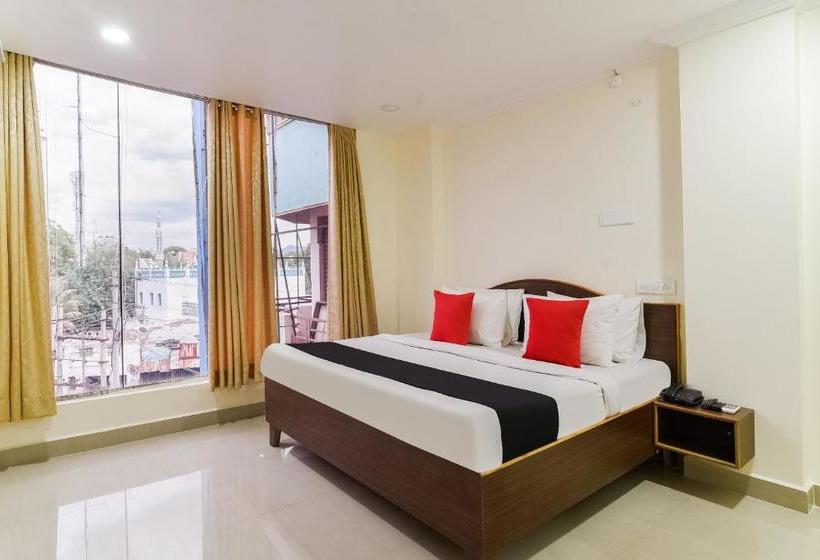 בית מלון כפרי Capital O 49041  Shri Balaji Residency