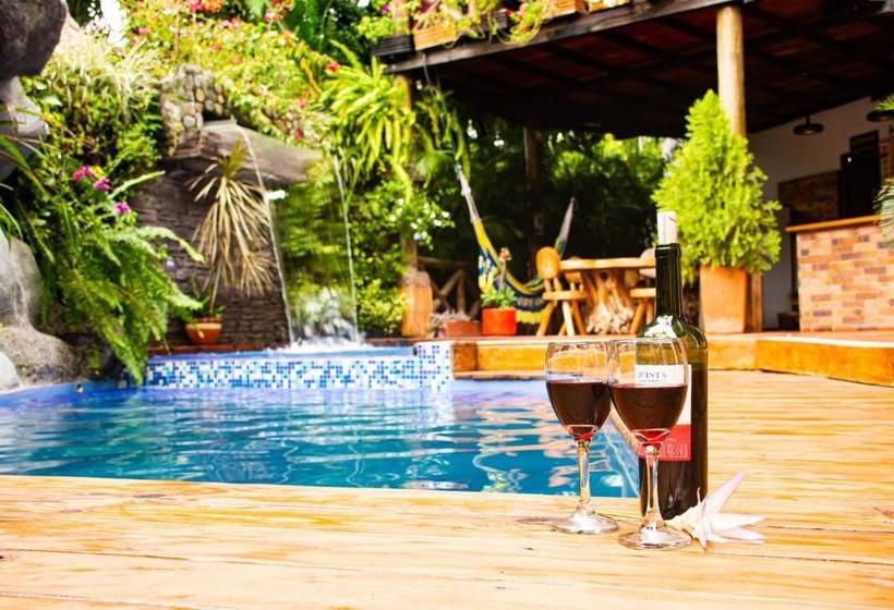 هتل Hostal Antawara Tayrona