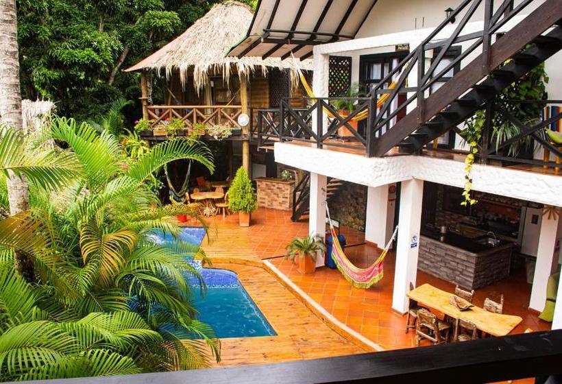 ホテル Hostal Antawara Tayrona
