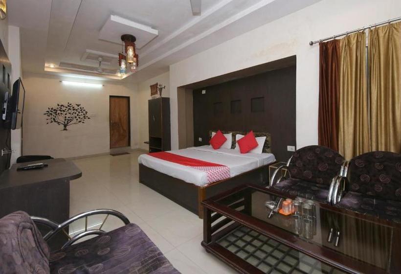 Отель Oyo 36212 Shubhkamna