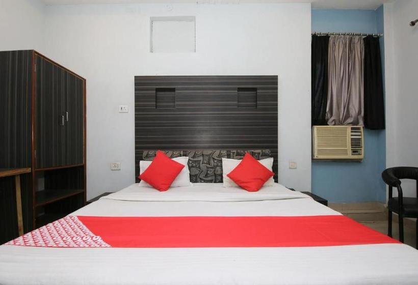 Отель Oyo 36212 Shubhkamna