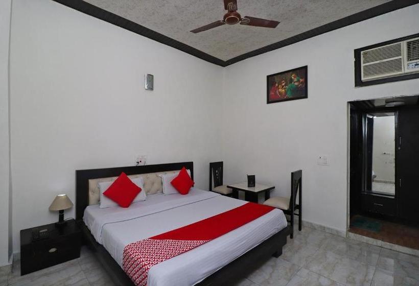 Отель Oyo 37459 Sanaya