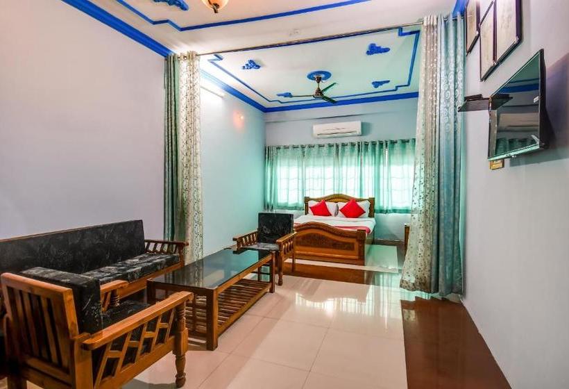 ホテル Oyo 60968  Ashirwad