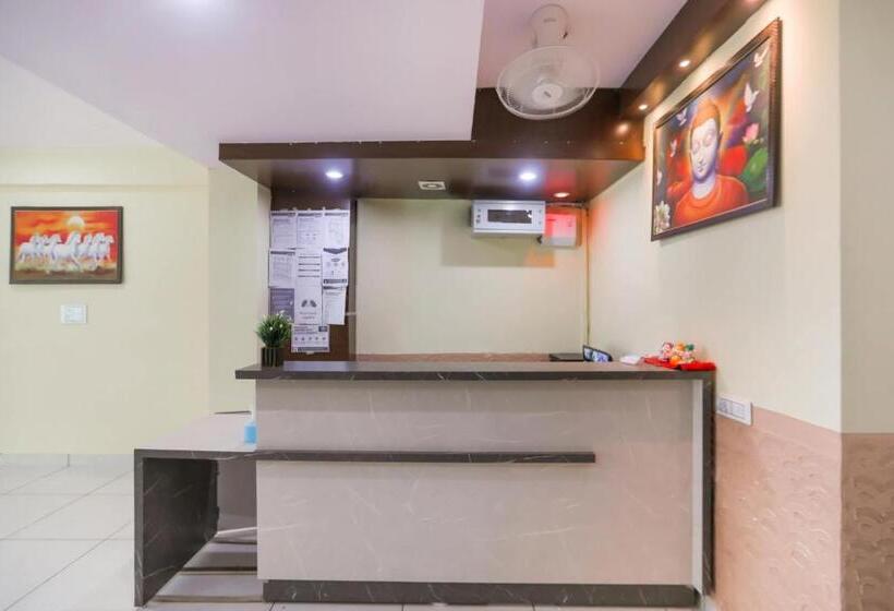 호텔 O Sewa Residency