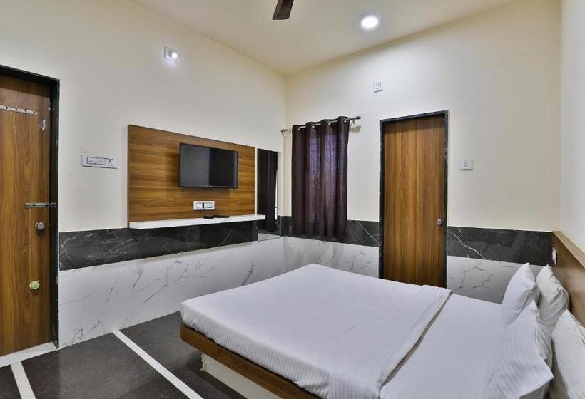 호텔 Spot On 37366  Mahalaxmi