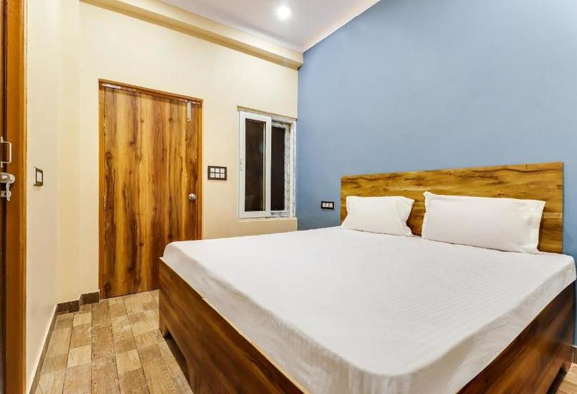 בית מלון כפרי Spot On 49375 Royal Inn