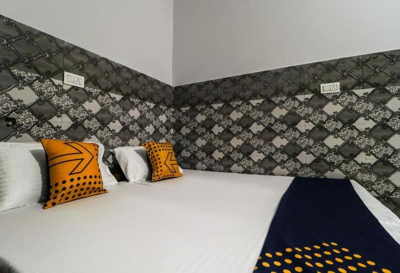 Отель Spot On 63191 Preet Guest House