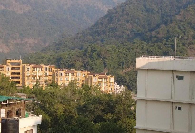 בית מלון כפרי The Ananya Palace Rishikesh