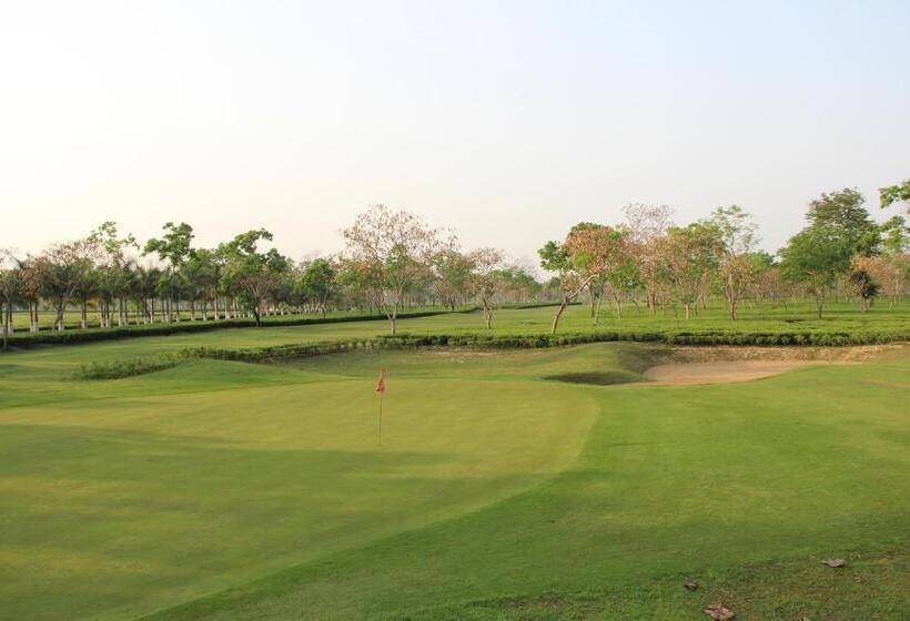 Kaziranga Golf Resort