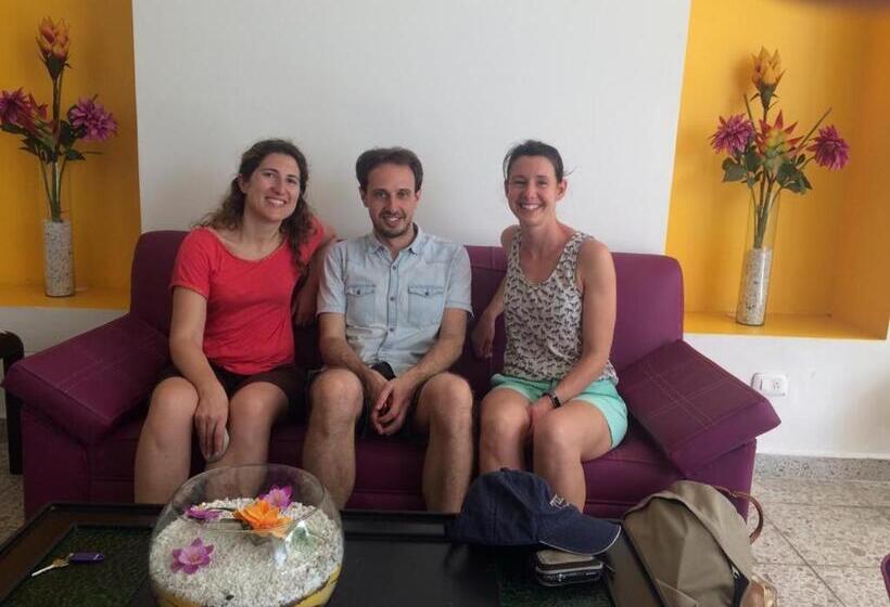 پانسیون Casa De Luna