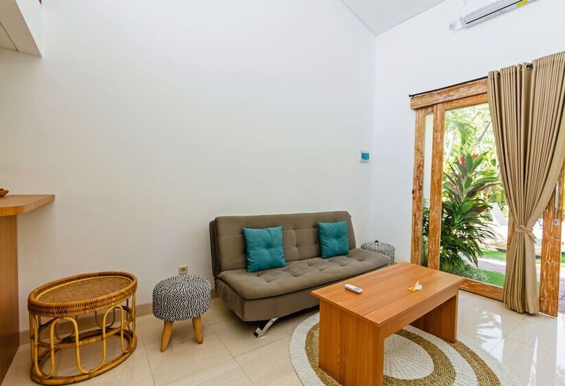 펜션 Keramahan Townhouse Bali