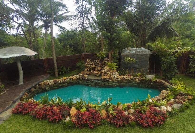 بنسيون Manusath Holiday Inn