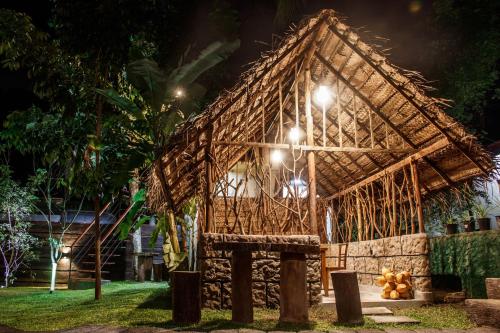 פנסיון Manusath Holiday Inn