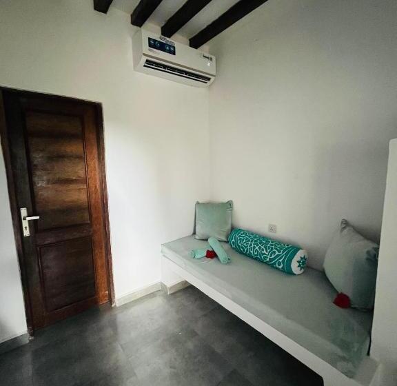 ペンション Miti Beach Bungalows