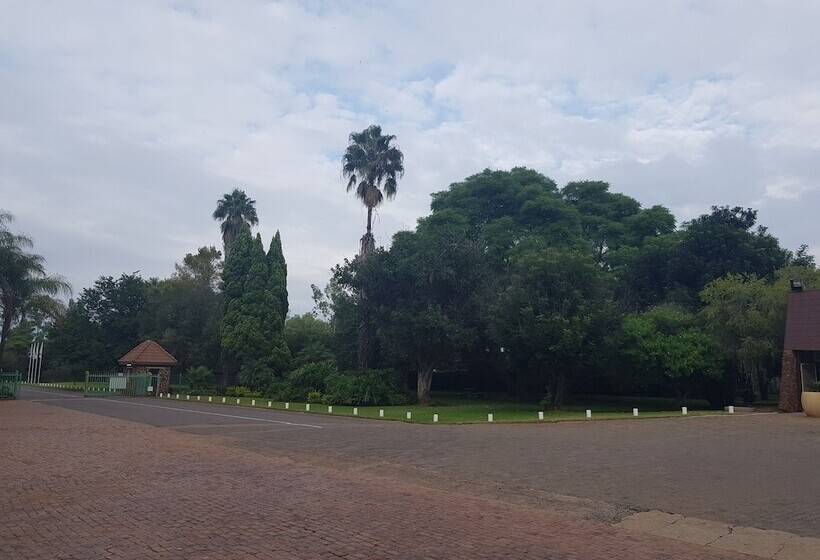 リゾートホテル Atkv Klein Kariba