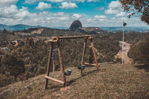 ユースホステル Nativos Real Guatape