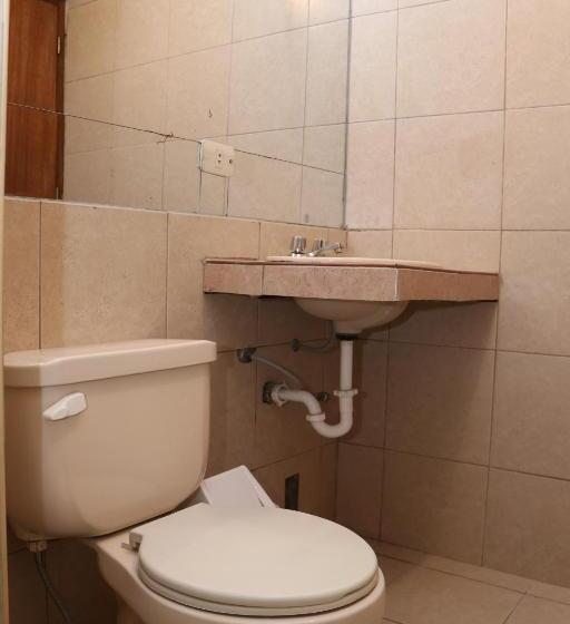 בית מלון כפרי Alpamayo Guest House