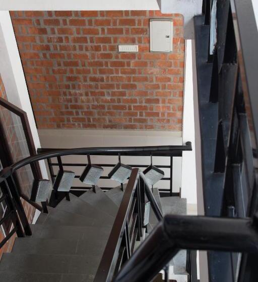 בית מלון כפרי Peacock