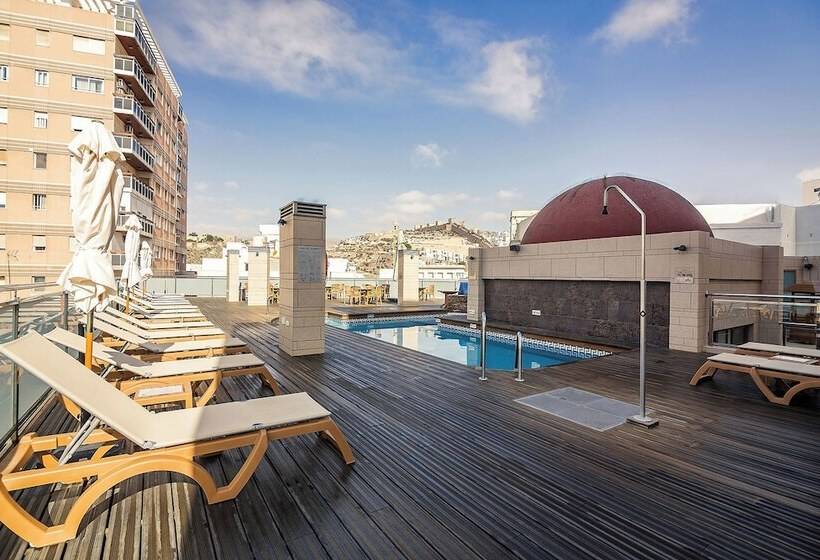 فندق El Exe Almería Centro