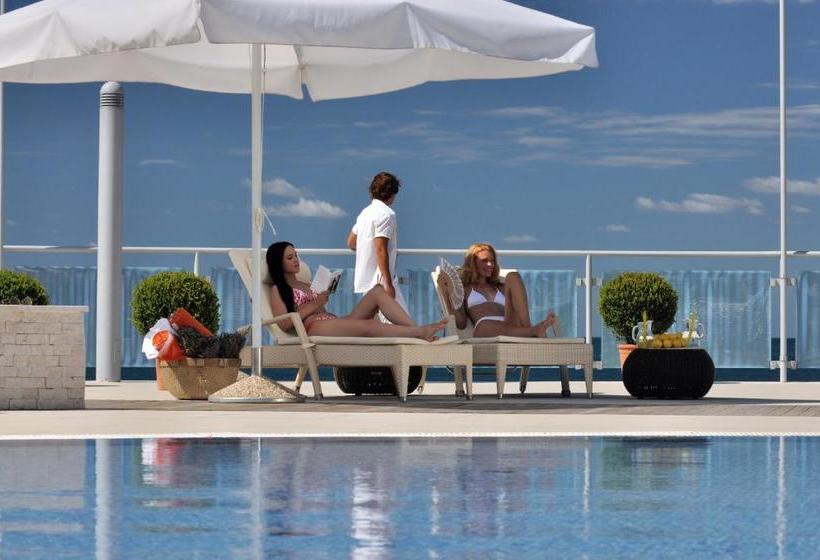 Maistra Select Petalon Resort