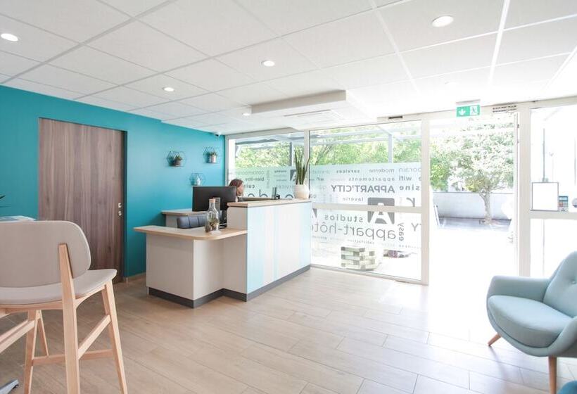 Appart City Classic La Rochelle Centre