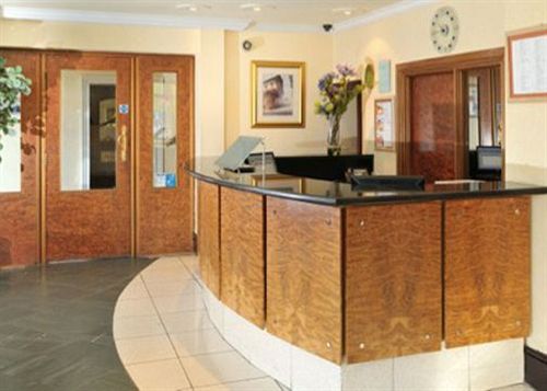 Comfort Hotel Harrow