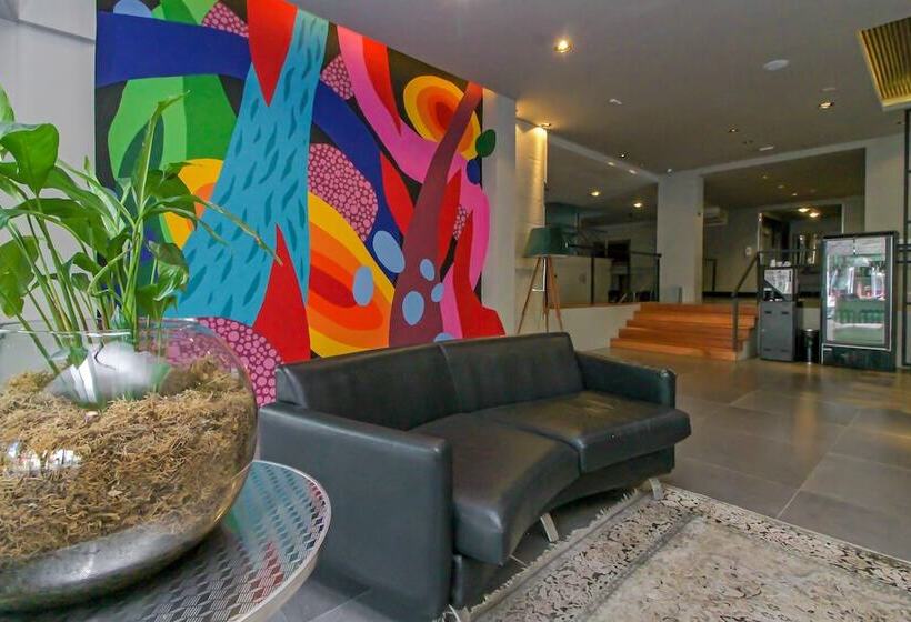 Отель Coral Trade