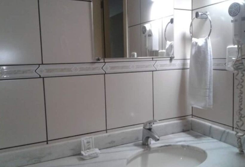 Отель Coral Trade