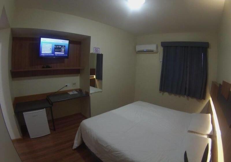 酒店 Aero Park E Estacionamento