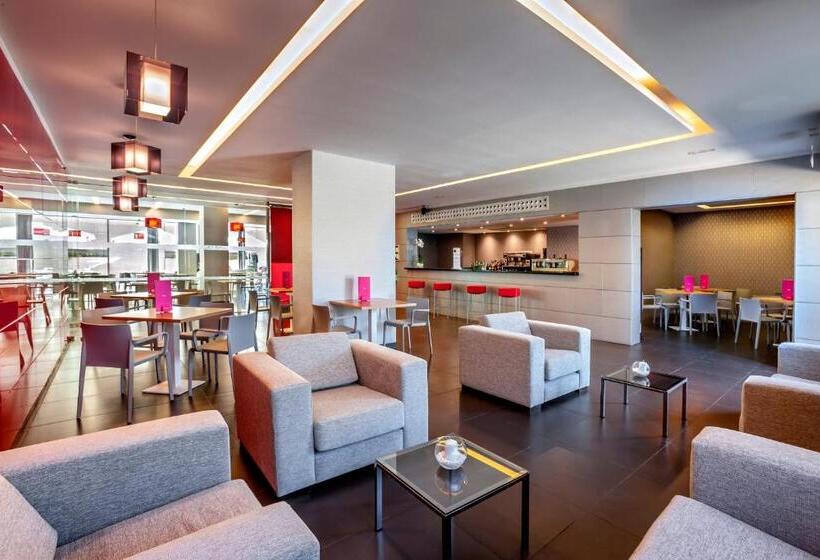 هتل Granada By Pierre & Vacances