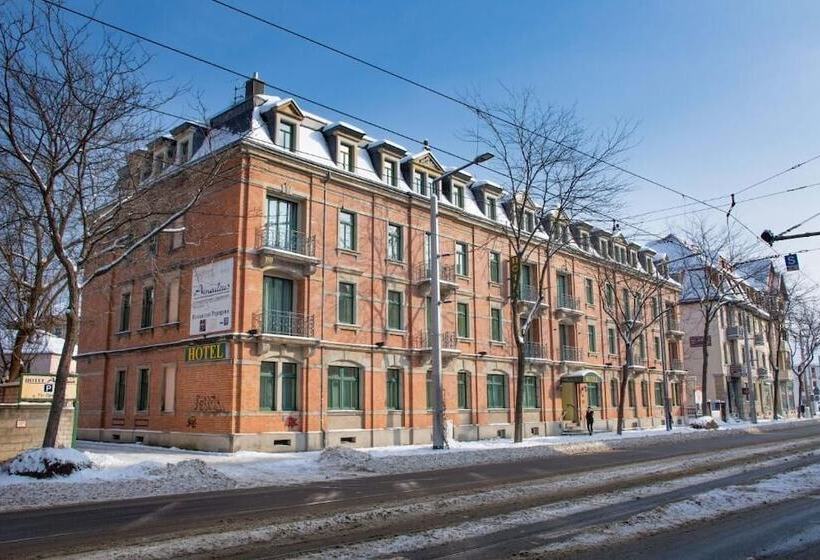 בית מלון כפרי Amadeus Dresden Neustadt